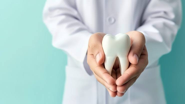 Logo de SmileDent